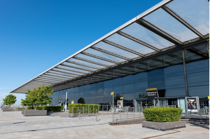 Vietnam Airlines khai thác trở lại nhà ga T4 sân bay Heathrowdu lcihj